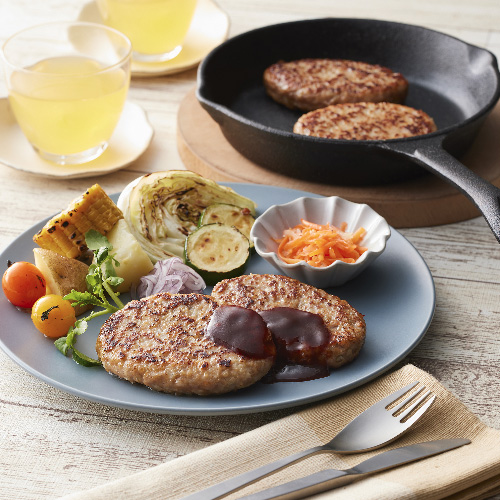 国産ポーク生ハンバーグと合挽き生ハンバーグ