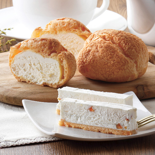 「乳蔵」北海道シュークリーム＆レアチーズケーキ